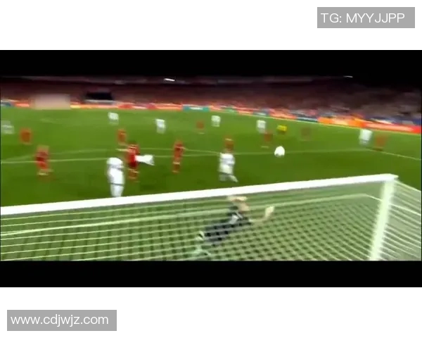 阿根廷足球服的魅力与历史探秘，感受蓝白色的激情与荣耀